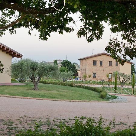 Il Gigante Villa Appignano del Tronto Kültér fotó